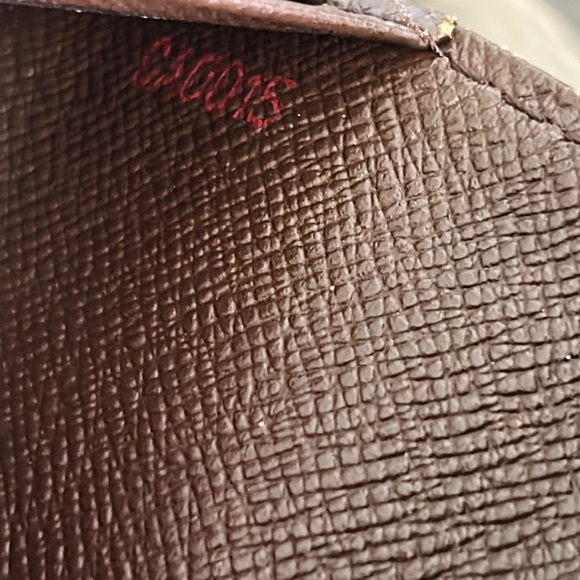 Louis Vuitton Damier Ebene Wallet - Picture 10 of 16